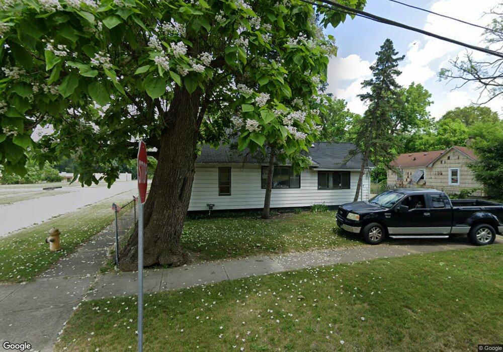 1703 Wyoming Ave, Flint, MI 48506 - photo 1