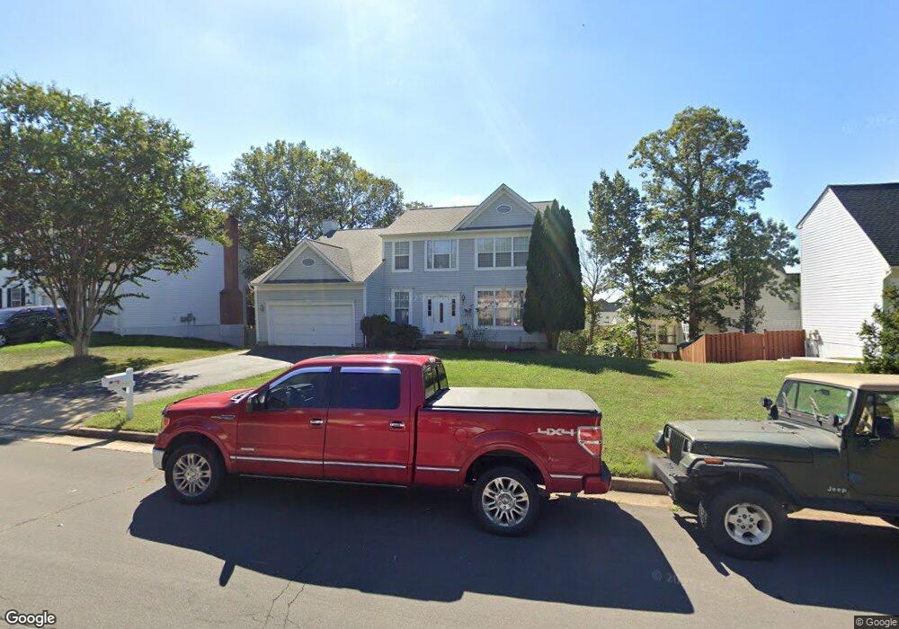8734 Diamond Hill Dr, Bristow, VA 20136 - photo 1