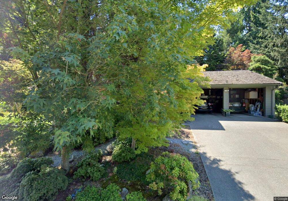 8421 SE 35th St, Mercer Island, WA 98040 - photo 1