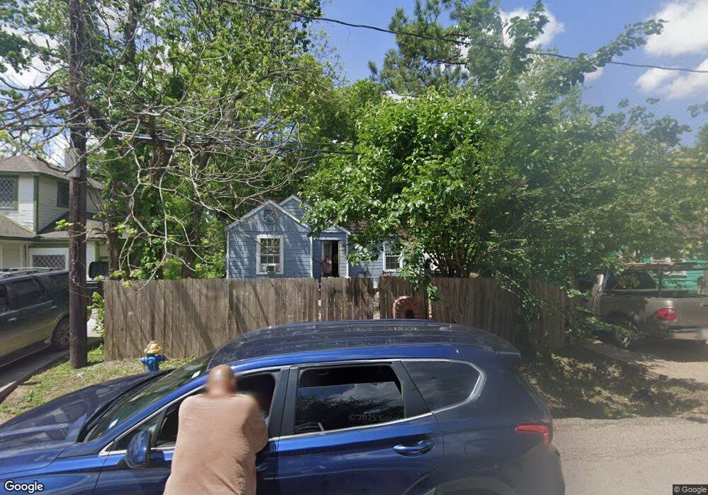 4105 Delhi St, Houston, TX 77022 - photo 1