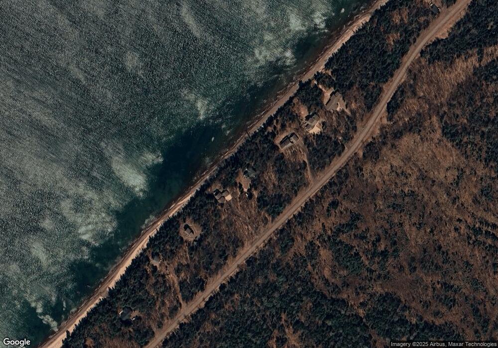 59677 N Lakeshore Dr, Calumet, MI 49913 - photo 1