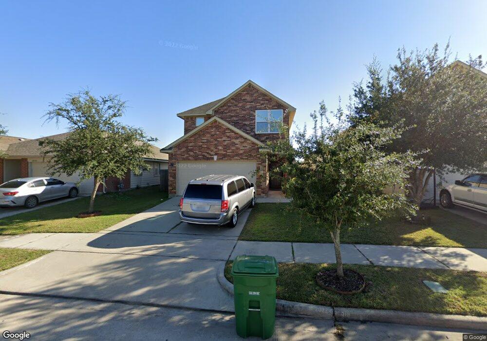 10718 Prillerman Trails Dr, Houston, TX 77016 - photo 1