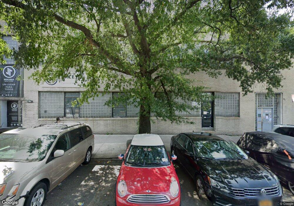 3510 Astoria Blvd, Long Island City, NY 11103 - photo 1