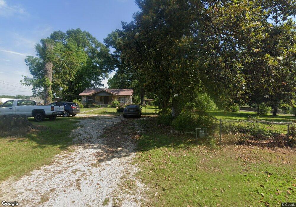 59 Victory Rd, Laurel, MS 39443 - photo 1