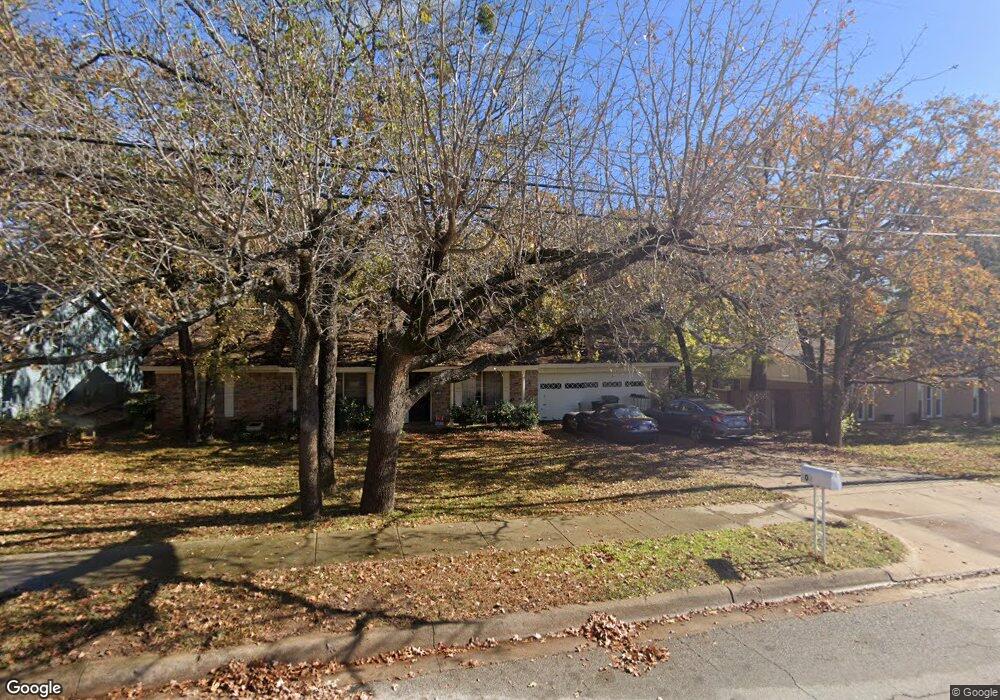 404 Melbourne Rd, Hurst, TX 76053 - photo 1