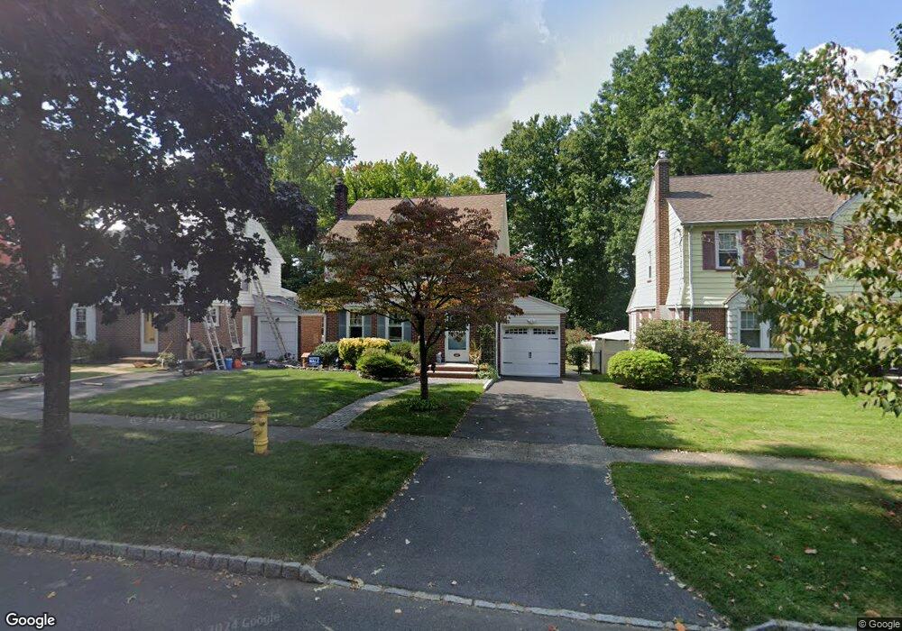 68 Lindbergh Blvd, Bloomfield, NJ 07003 - photo 1