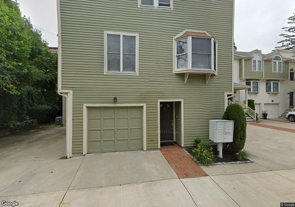 19 Miles Ave unit 3, Providence, RI 02906 - photo 1