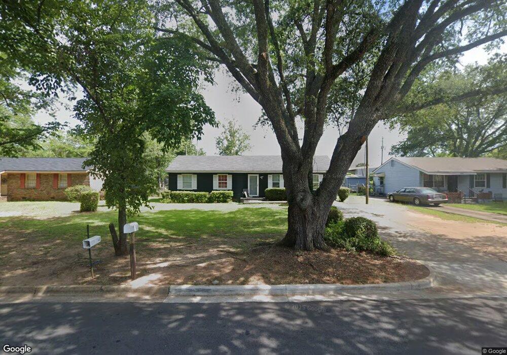1511 W Highland Ave, Albany, GA 31707 - photo 1