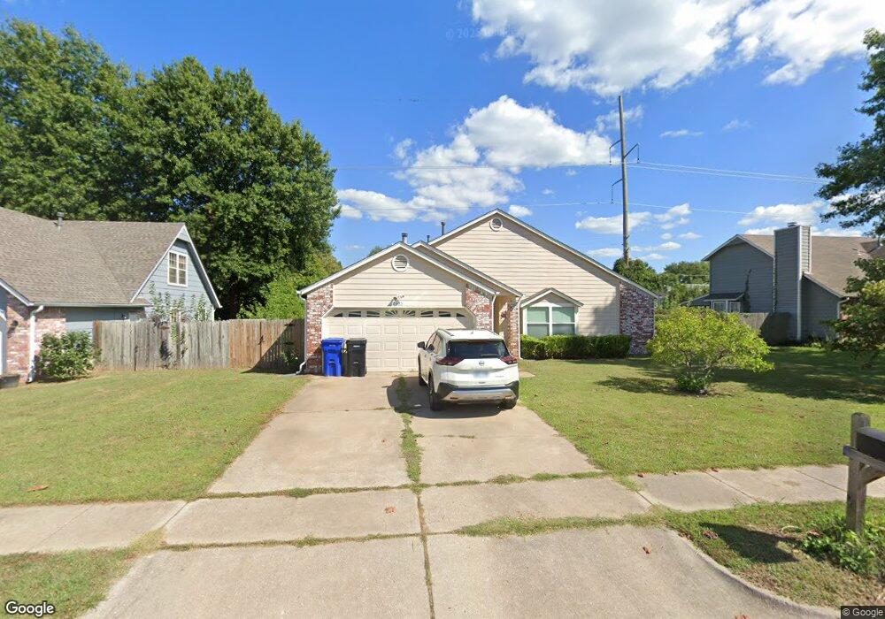 2605 S Narcissus Ave, Broken Arrow, OK 74012 - photo 1