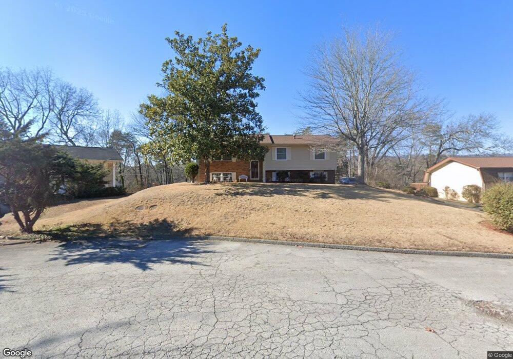 5201 Mountain Wood Ln, Hixson, TN 37343 - photo 1