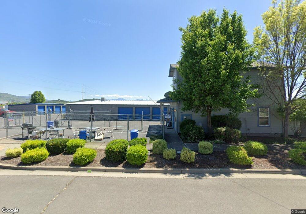 5645 Crater Lake Hwy, Central Point, OR 97502 - photo 1