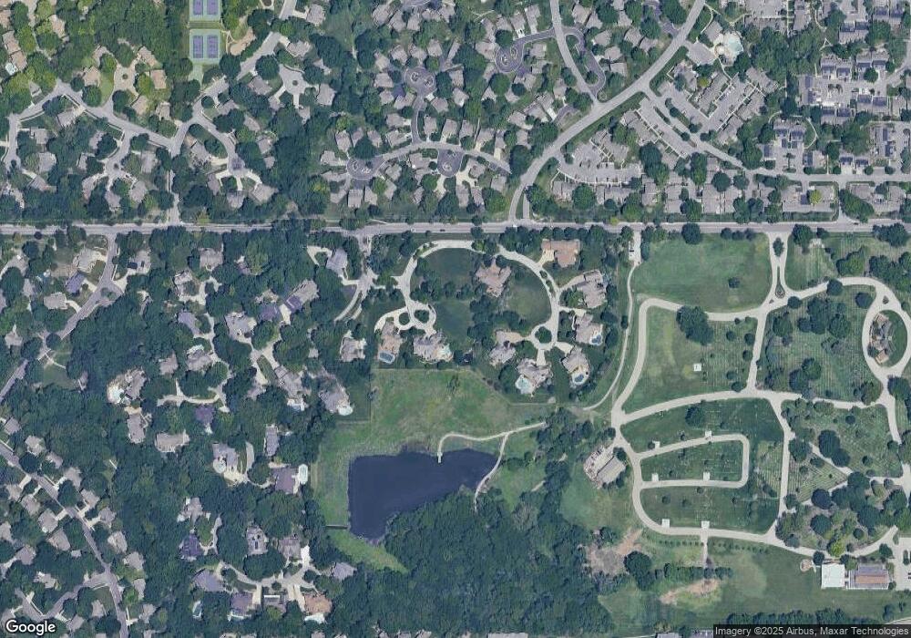 8313 Maplewood Ln, Lenexa, KS 66215 - photo 1