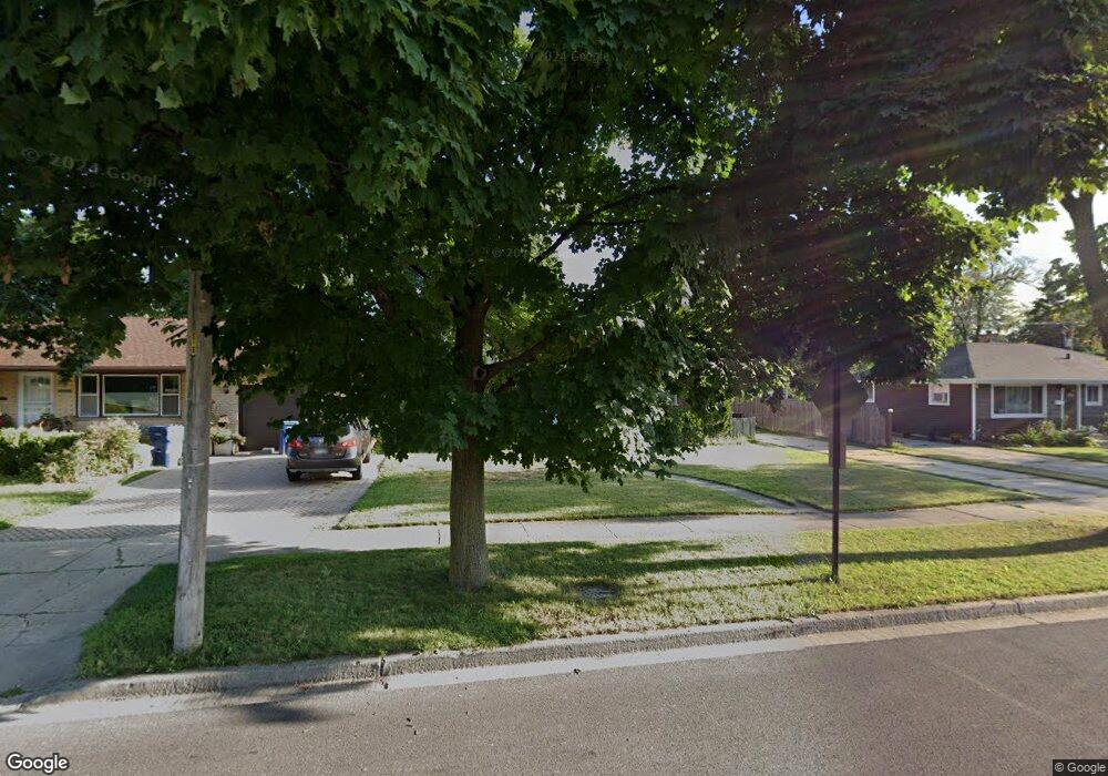 2216 W Glen Flora Ave, Waukegan, IL 60085 - photo 1