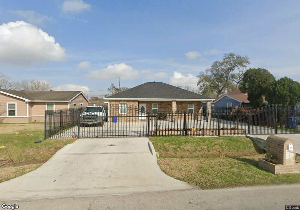 2827 Brea Crest St, Houston, TX 77093 - photo 1