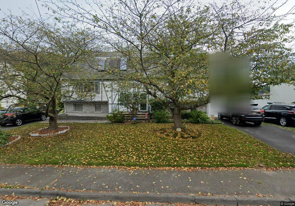 11 Christopher Rd, Randolph, MA 02368 - photo 1