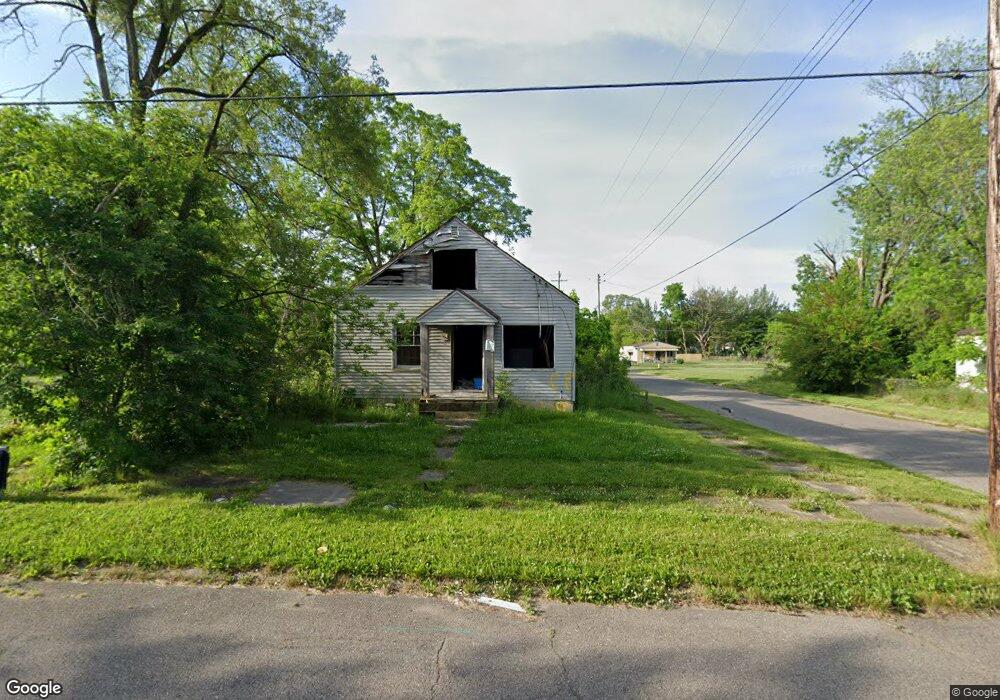 302 E Lorado Ave, Flint, MI 48505 - photo 1