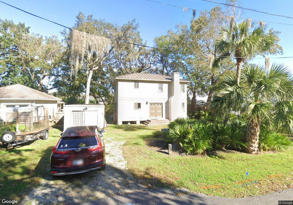 256 Menendez Ave, St. Simons Island, GA 31522 - photo 1