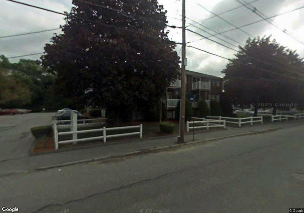 859 Lakeview Ave unit 17, Lowell, MA 01850 - photo 1