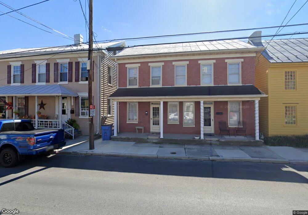 44 W King St, Littlestown, PA 17340 - photo 1