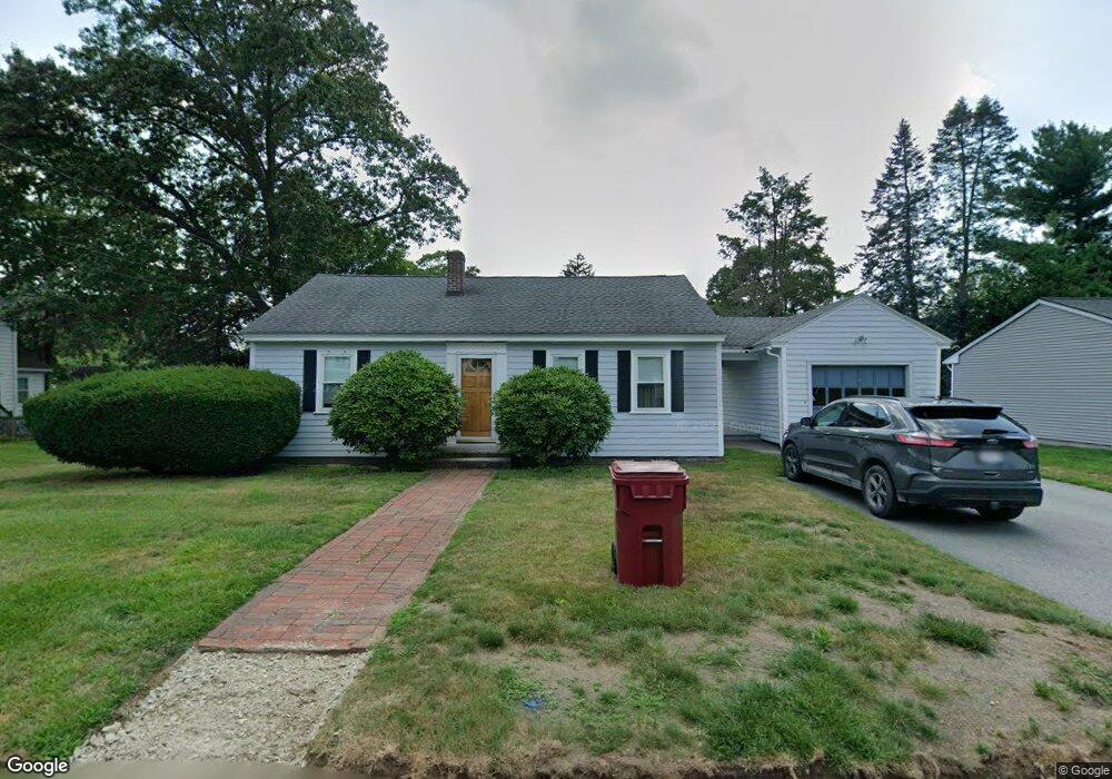 14 Windsor Park Rd, Lowell, MA 01852 - photo 1
