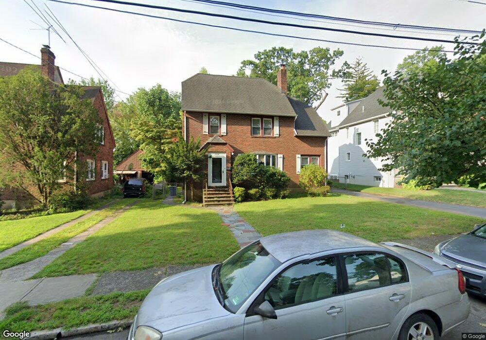 300 Briarcliff Rd, Teaneck, NJ 07666 - photo 1