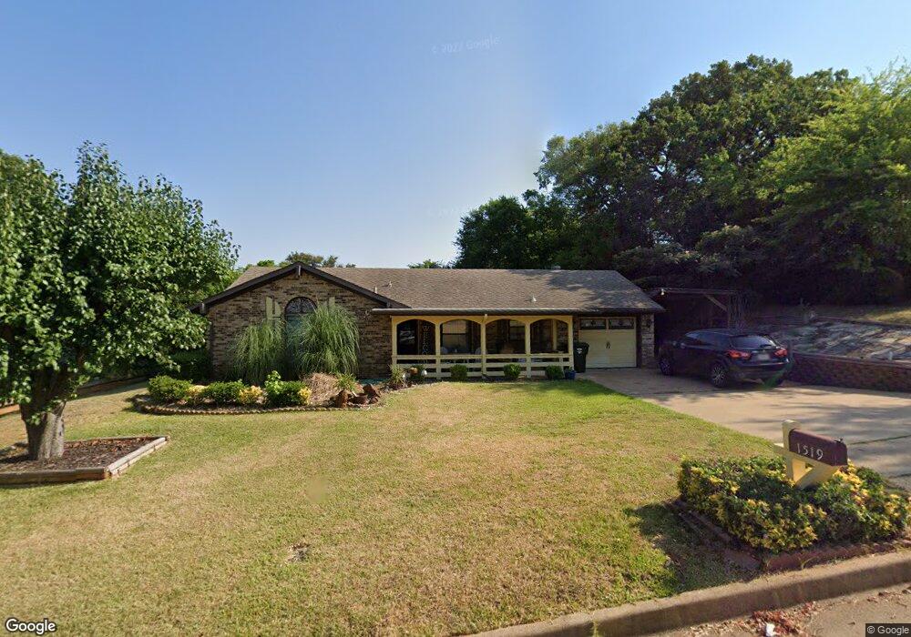 1519 Austin Dr, Tyler, TX 75701 - photo 1