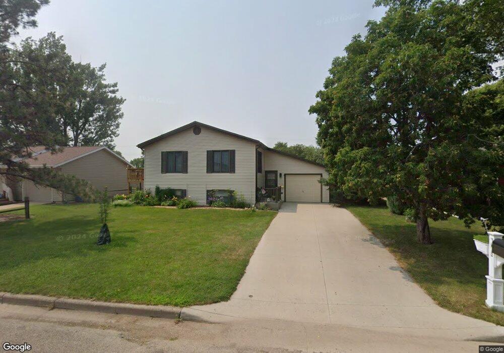 1613 5 1/2 Ave NE, Jamestown, ND 58401 - photo 1