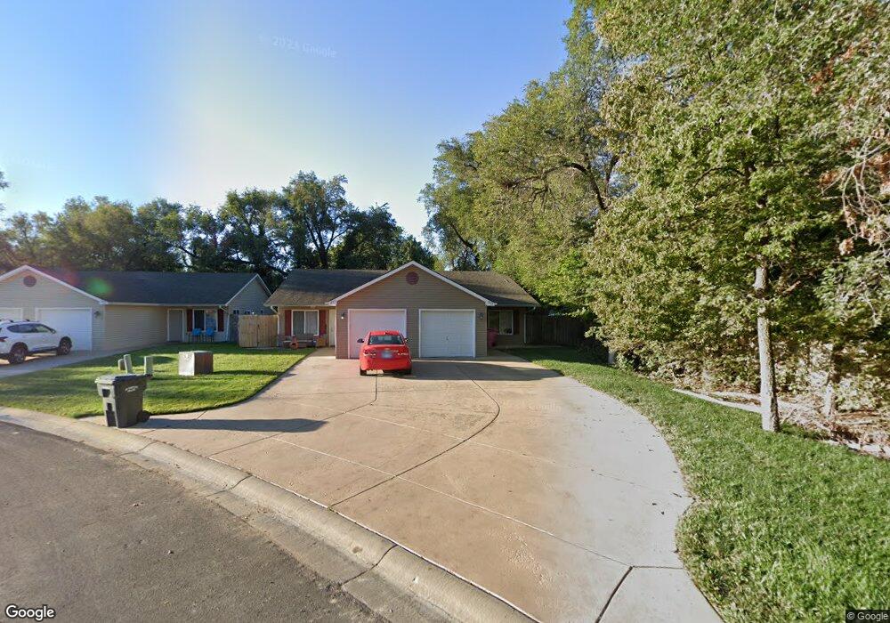 203 S Queen Cir, Maize, KS 67101 - photo 1