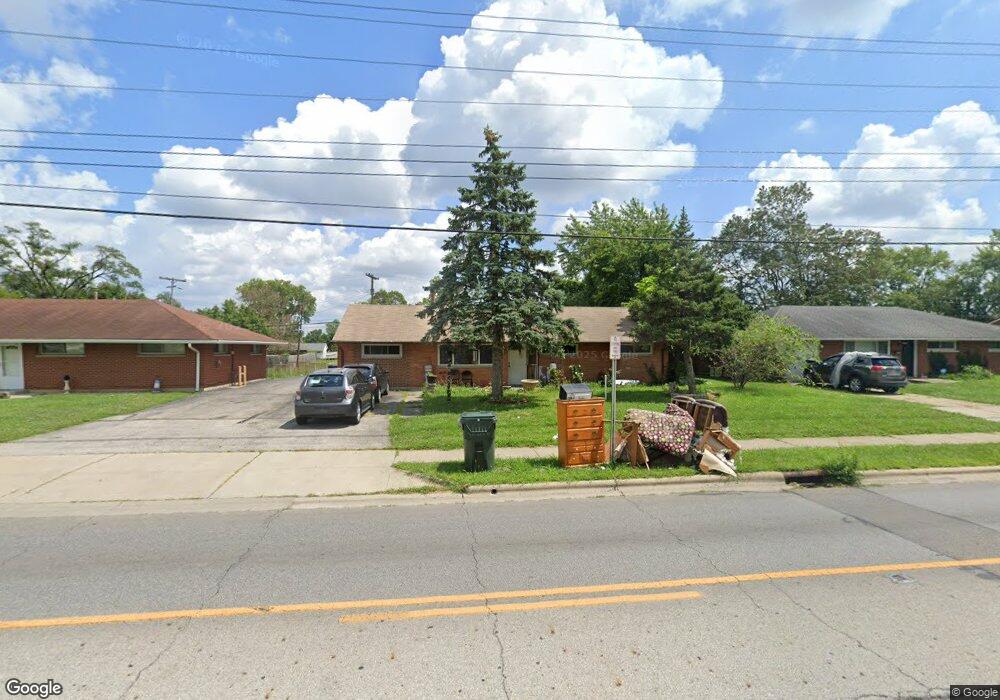 914 Demorest Rd, Columbus, OH 43204 - photo 1