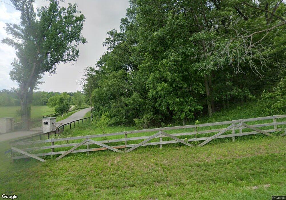 423 Rosedale Rd, Cedar Rapids, IA 52403 - photo 1