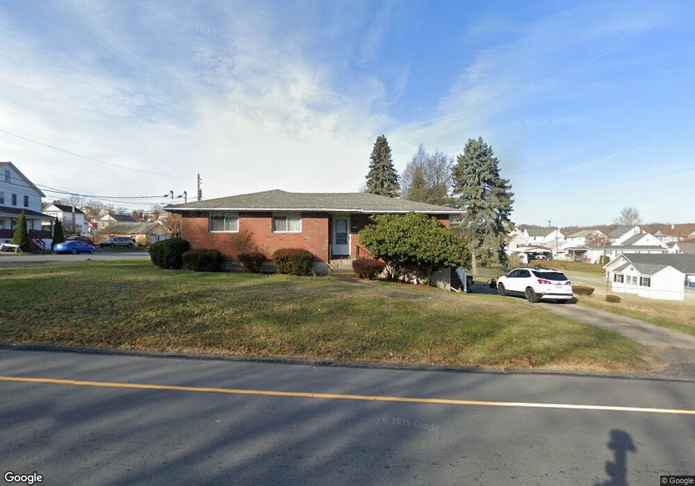 700 Chestnut St, Dupont, PA 18641 - photo 1