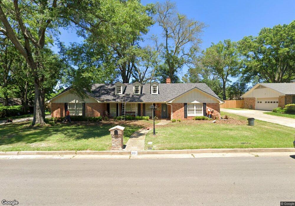 701 Trenton Dr, Tyler, TX 75703 - photo 1