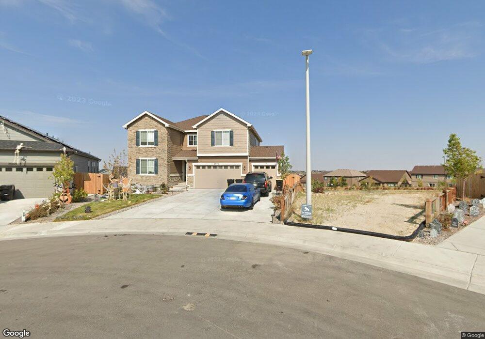 26445 E Kettle Place, Aurora, CO 80016 - photo 1