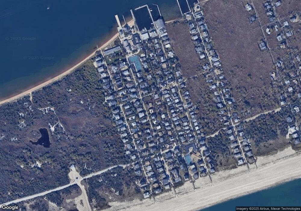 65 E Lighthouse Wlk Walk, Bay Shore, NY 11706 - photo 1