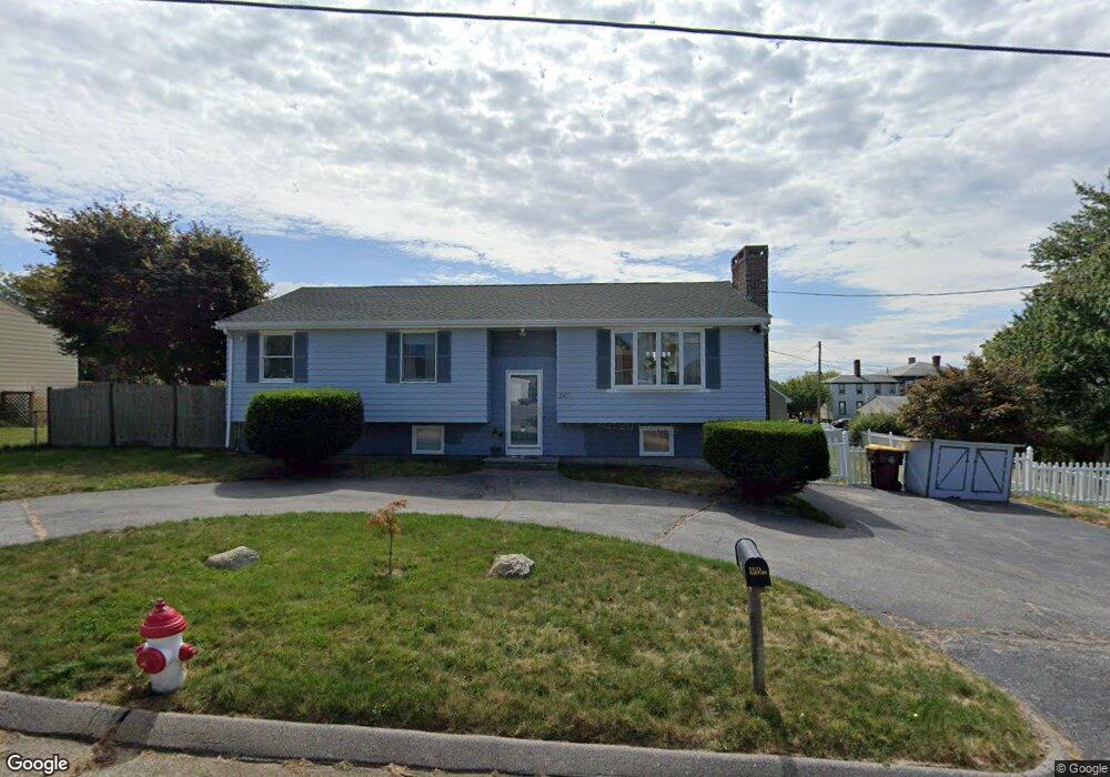 247 Moorland St, Fall River, MA 02724 - photo 1