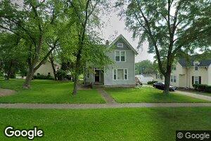 11 E Washington St, Oswego, IL 60543