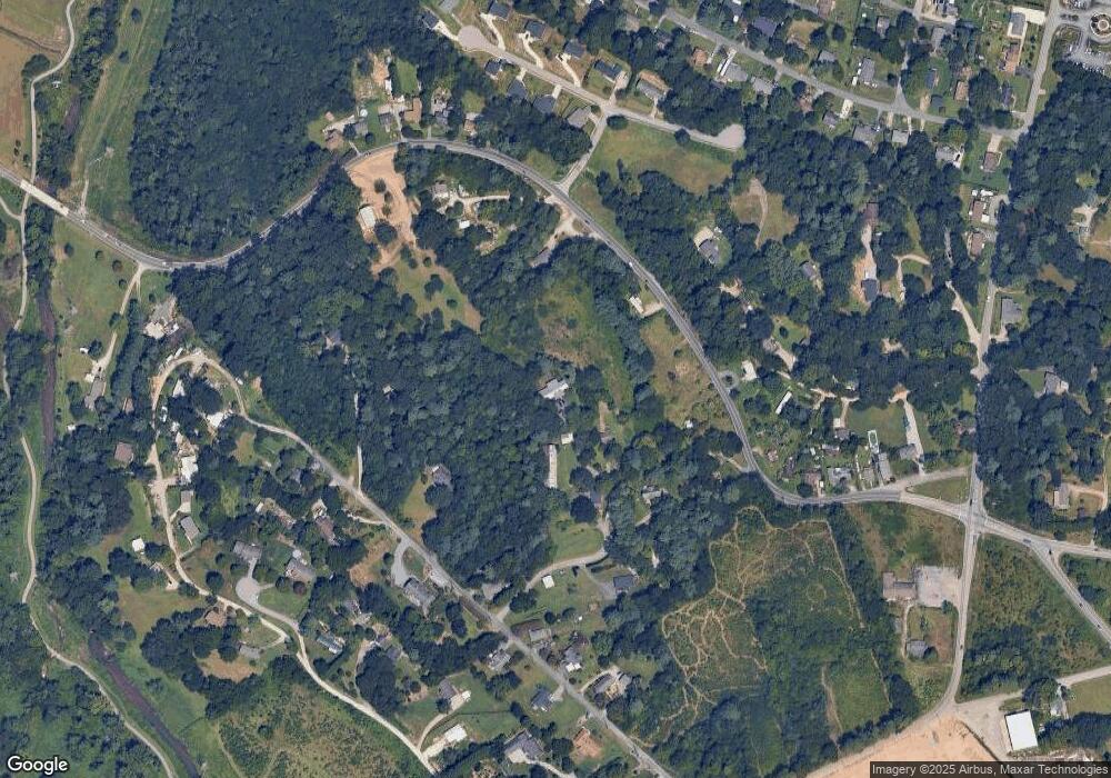 1840 Granite St, Hendersonville, NC 28792 - photo 1