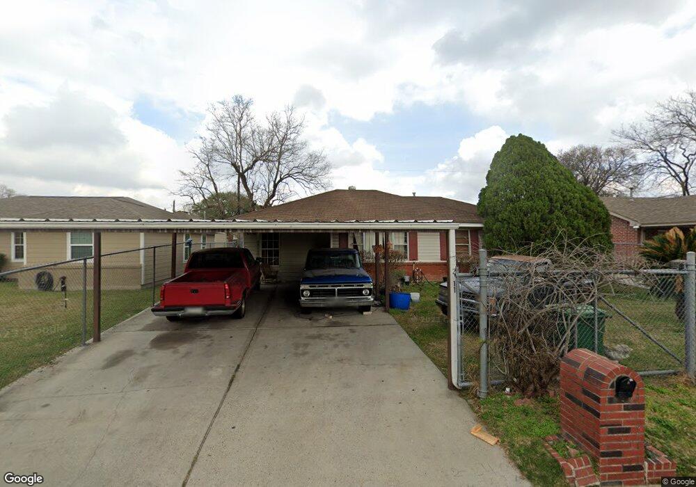 2911 Cricket Ln, Houston, TX 77093 - photo 1