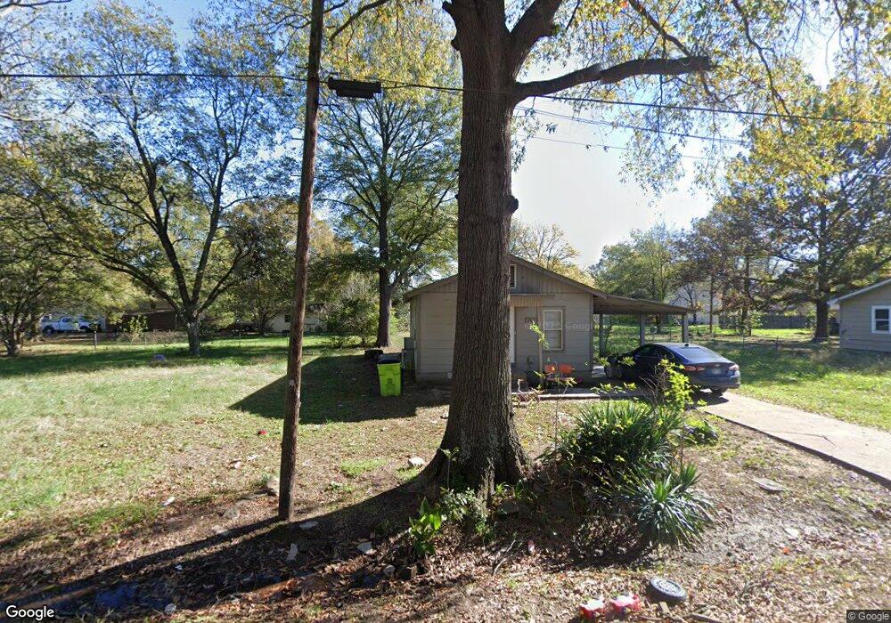 1707 S College St, Stuttgart, AR 72160 - photo 1