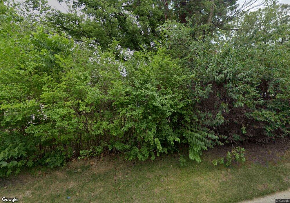 7615 SW 10th Place, Des Moines, IA 50315 - photo 1