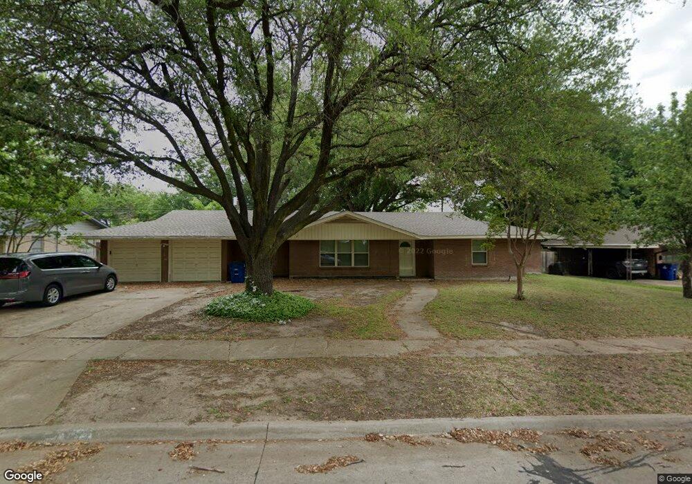1214 Sunset Dr, Ennis, TX 75119 - photo 1