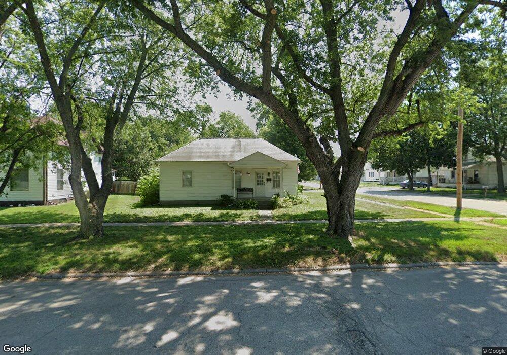 807 S Elm St, Shenandoah, IA 51601 - photo 1
