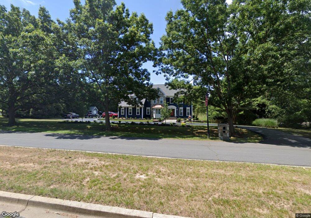 14700 Spring Meadows Dr, Germantown, MD 20874 - photo 1