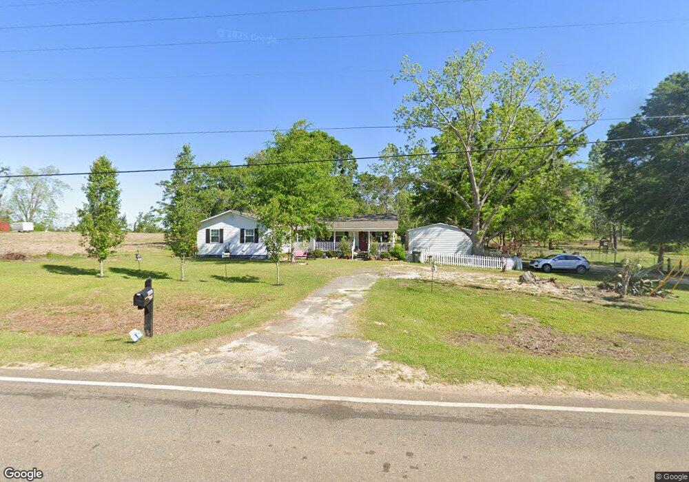 1529 New Forest Hwy, Douglas, GA 31533 - photo 1