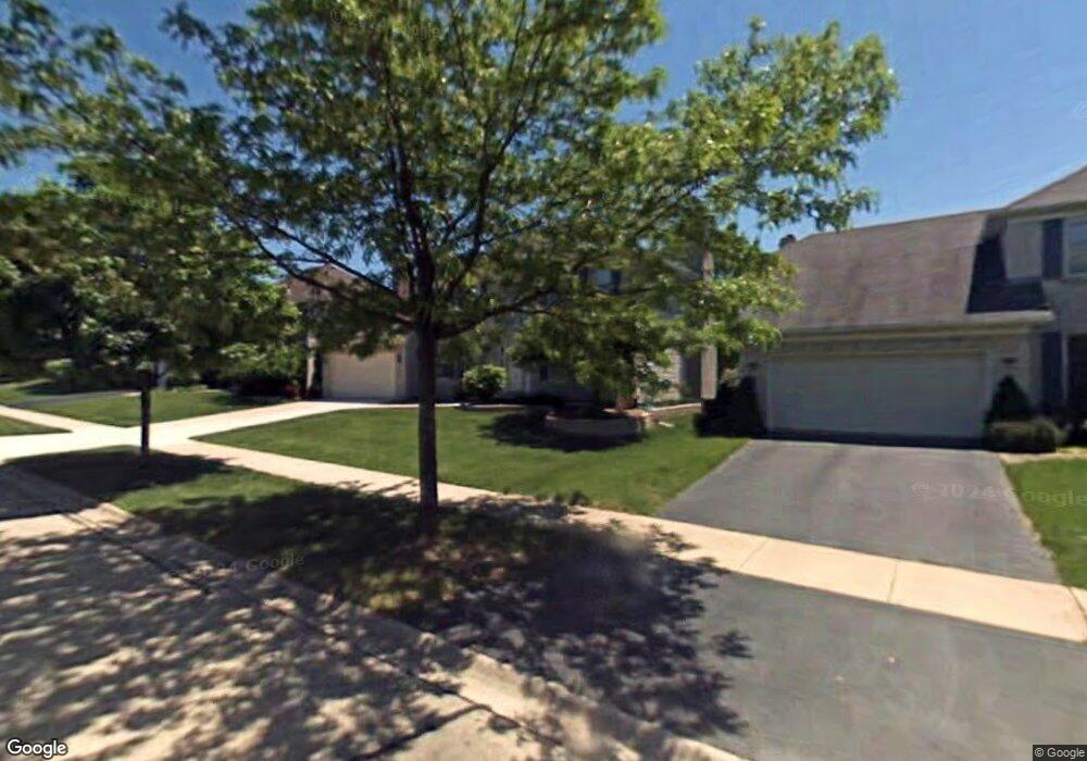 1670 Ithaca Dr, Naperville, IL 60565 - photo 1