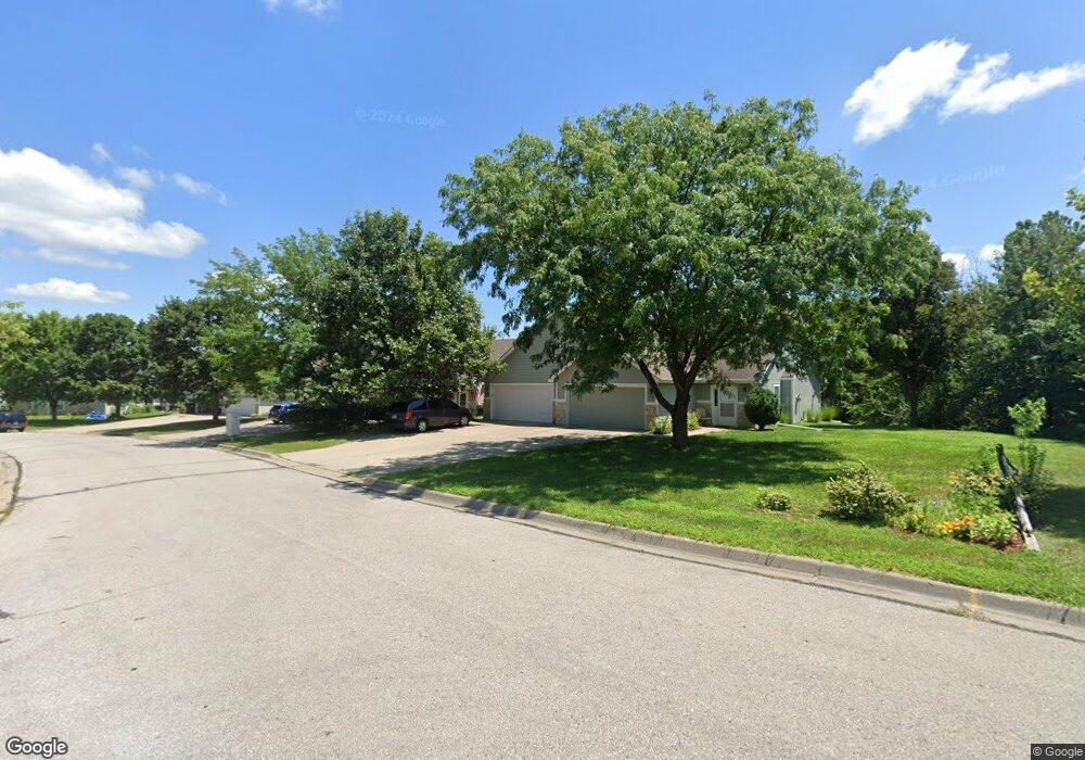 828 N Field Stone Dr, Lawrence, KS 66049 - photo 1