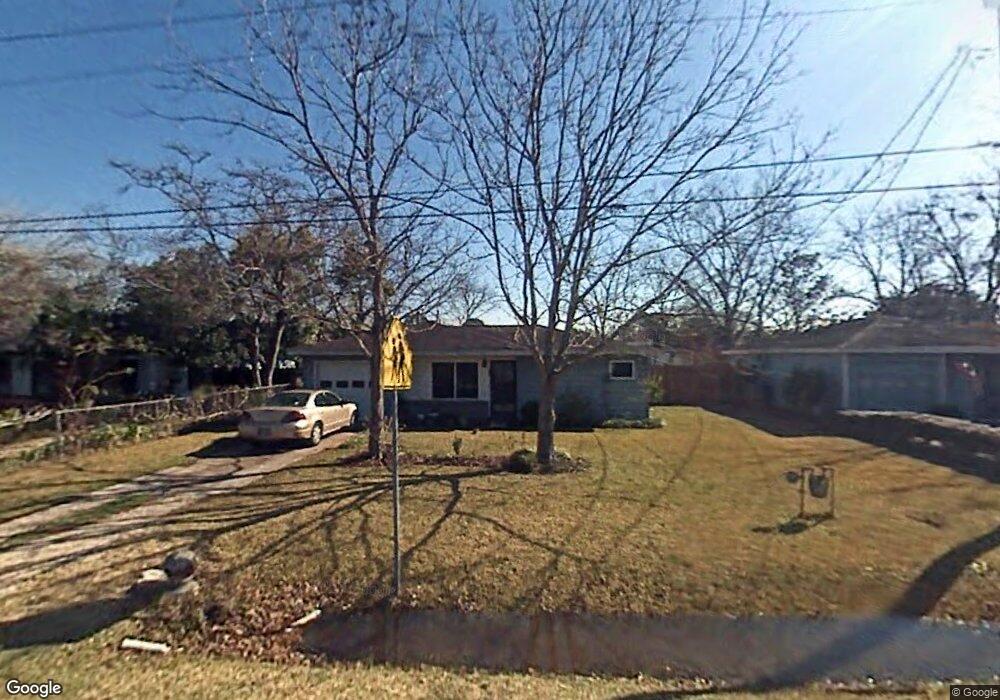 719 Tovrea Rd, Alvin, TX 77511 - photo 1