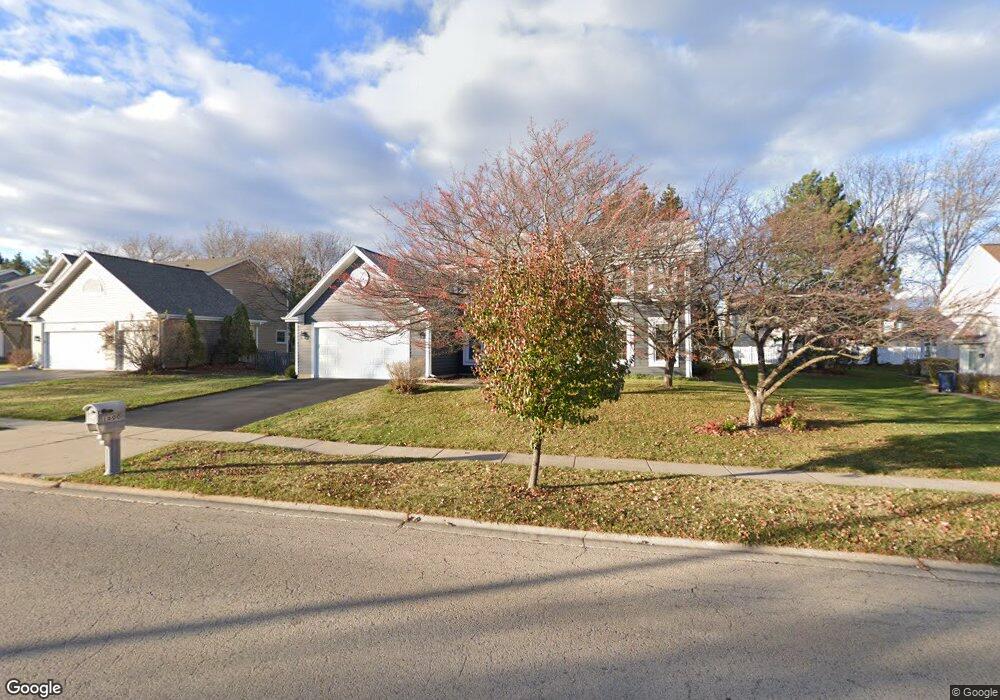 1600 Huntington Dr N, Algonquin, IL 60102 - photo 1