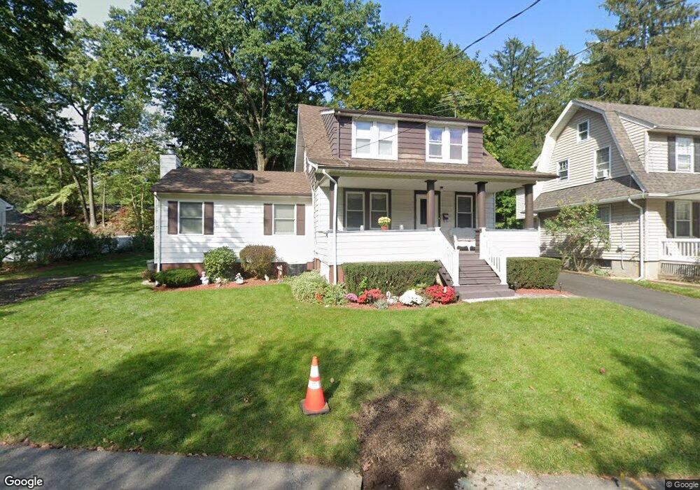288 Lakeview Dr, Ridgewood, NJ 07450 - photo 1