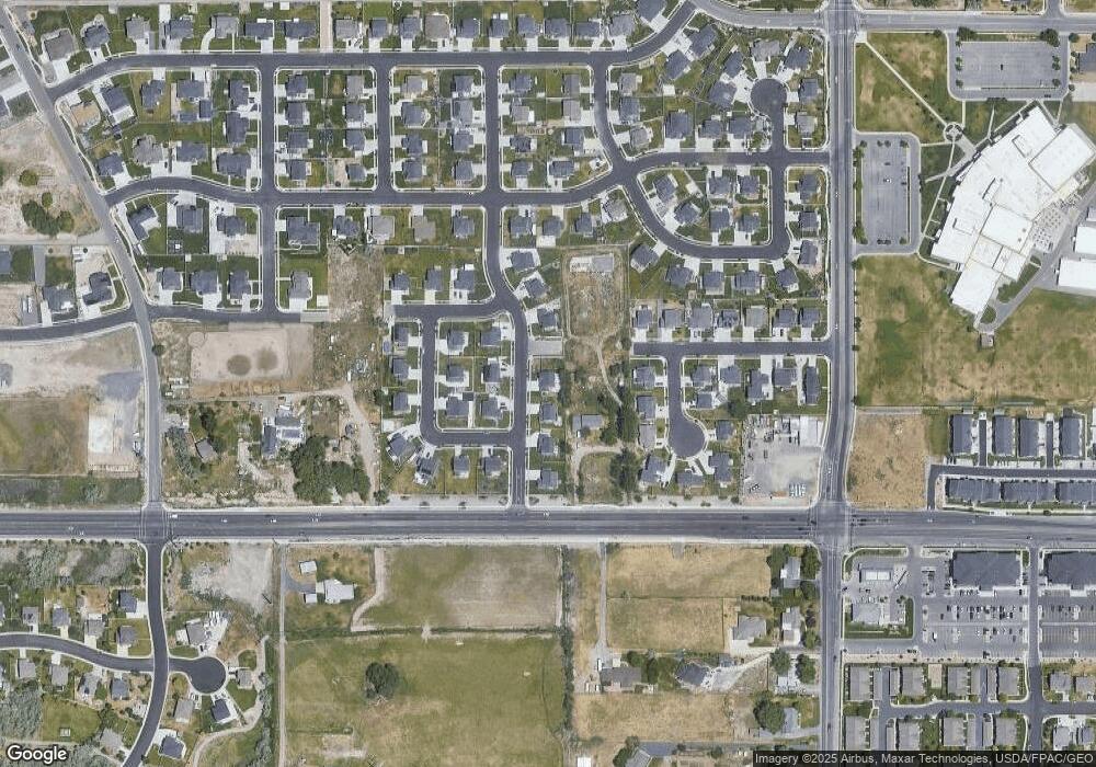 64 N 2500 W unit 104, Lehi, UT 84043 - photo 1